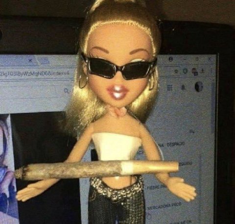 требуется сотрудник в офис с опытом работы в сфере blunts каждый день вам придётся скручивать по 10-15 blunts работёнка непыльная с трехразовым питанием ждём всех желающих