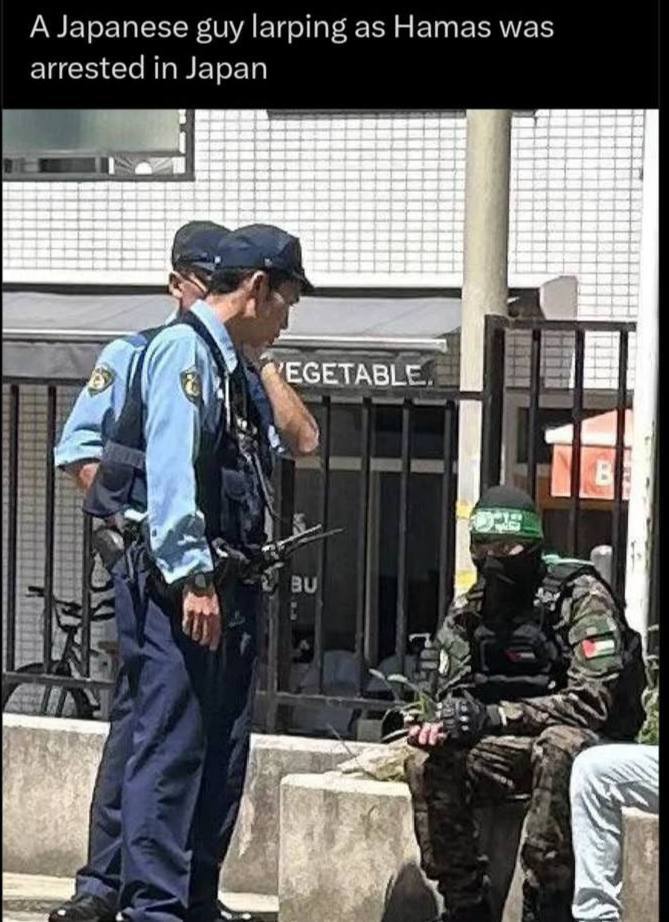А Japanese guy larping as Hamas was arrested in Japan 1