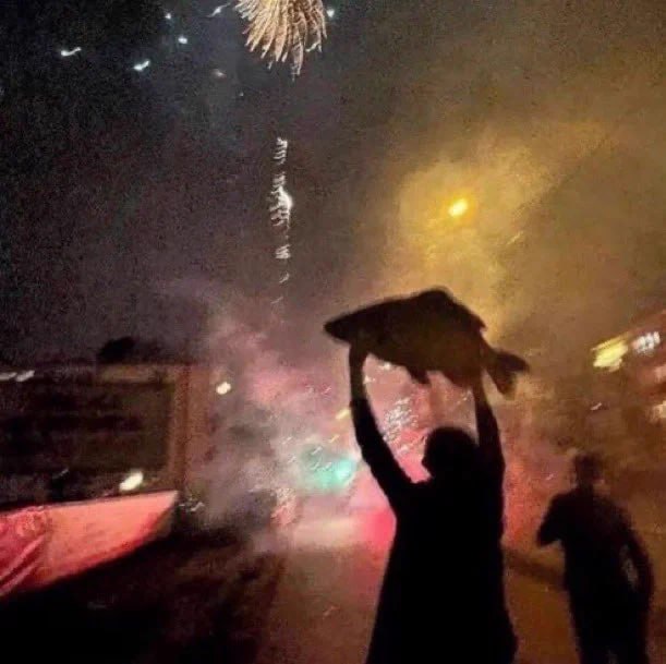 а у a