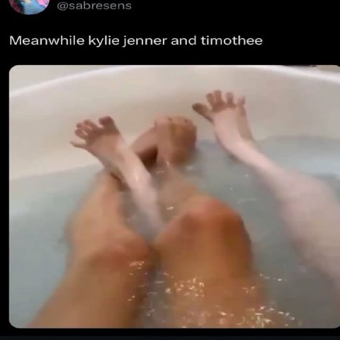 @sabresens Meanwhile kylie jenner and timothee