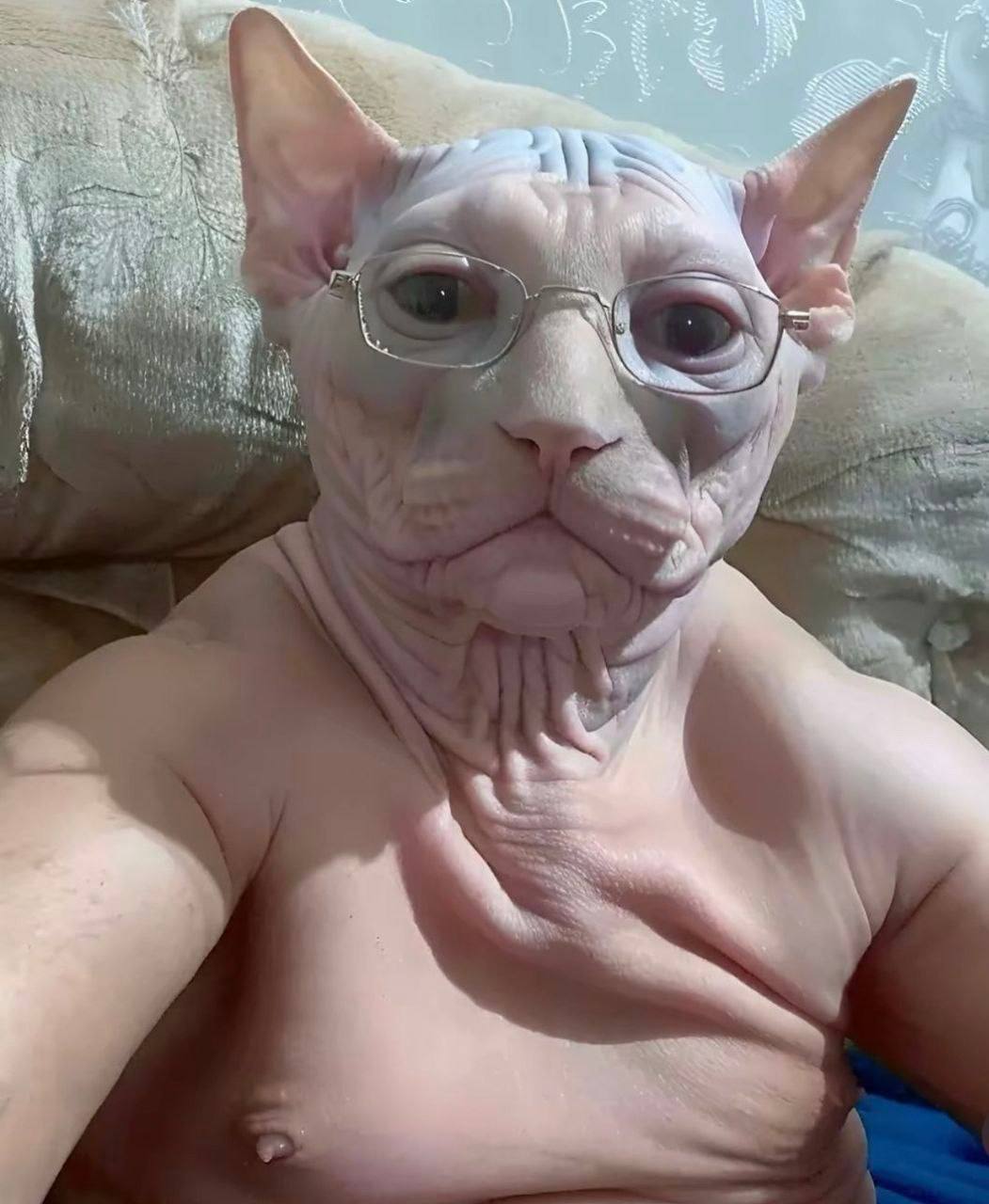 TES a А у