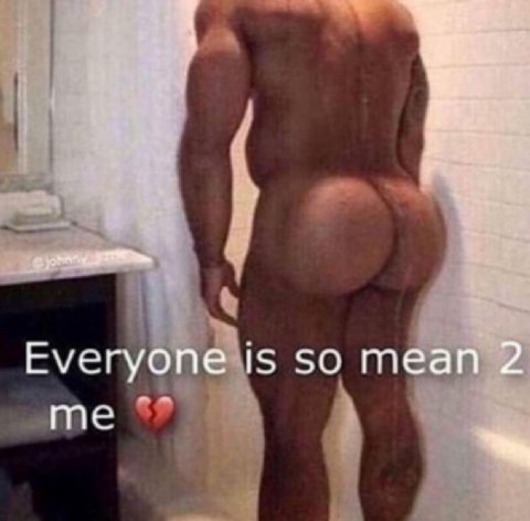 Everyone is so mean 2 me