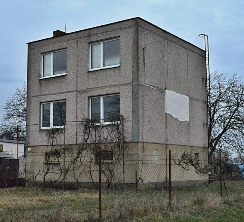 3 i 3 it я 8