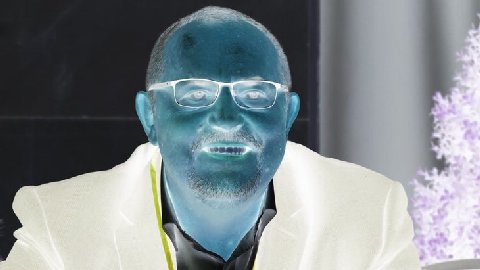 я голосую за безнадеждина.