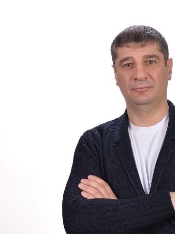 у