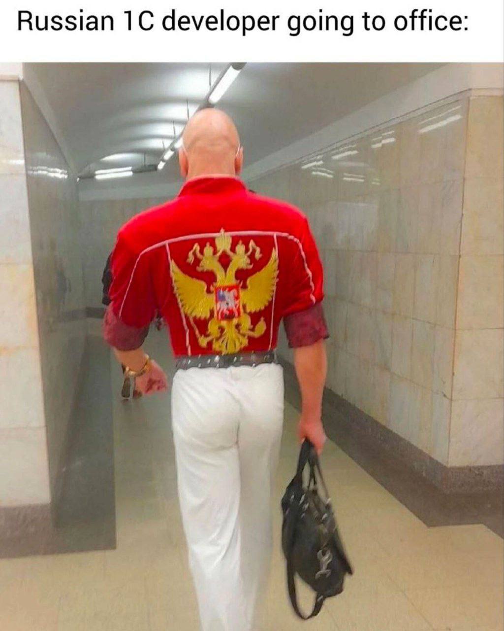 Russian developer going to office: