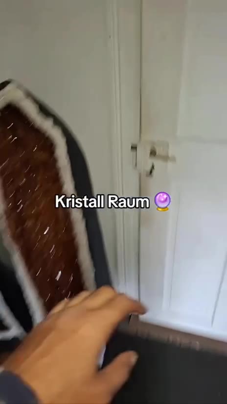 ‚‚ Kristall|Raumy@)