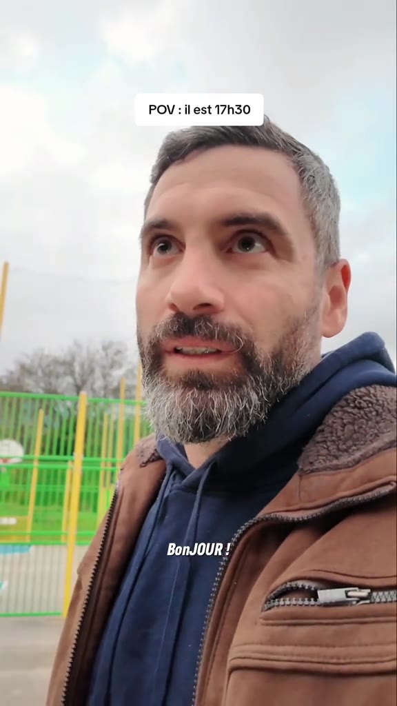POV est a. BonJOUR! 4