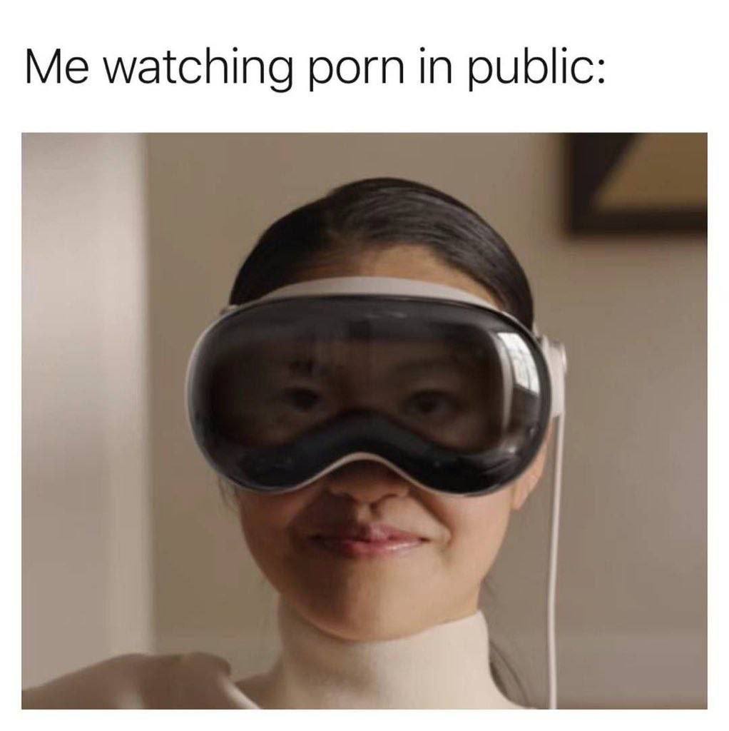 Me watching porn in public: