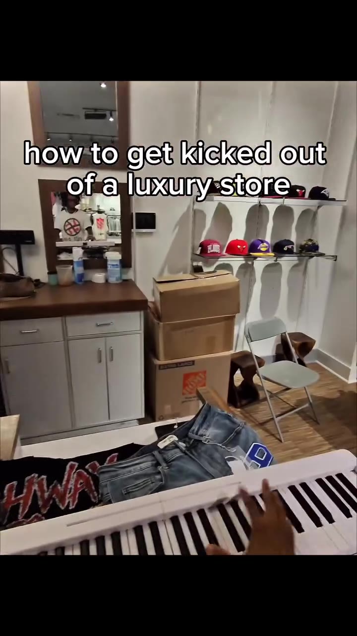 howtolget kicked oute* № ©оВа) luxtiry, StOnc 4 ога lUxuny-Store™y am we jeinot-doing ieee ~ howjtolget#kickedjourt,, | offarluxuiry store if