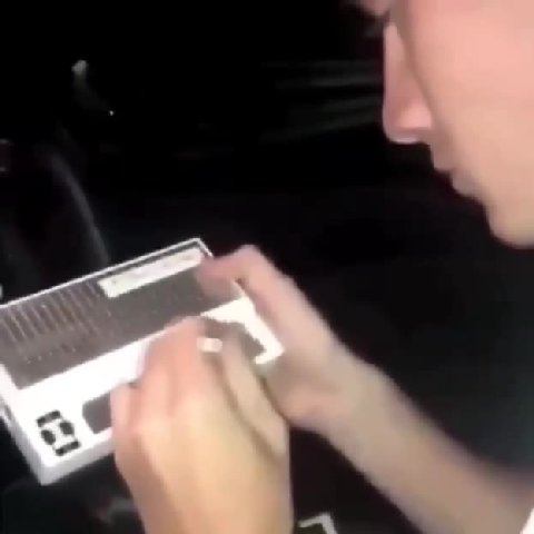 у