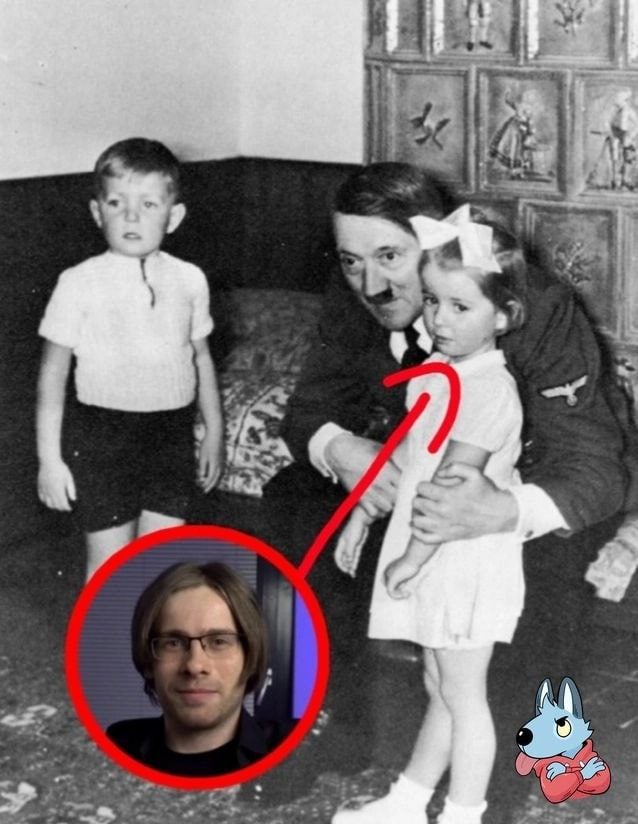 A A У