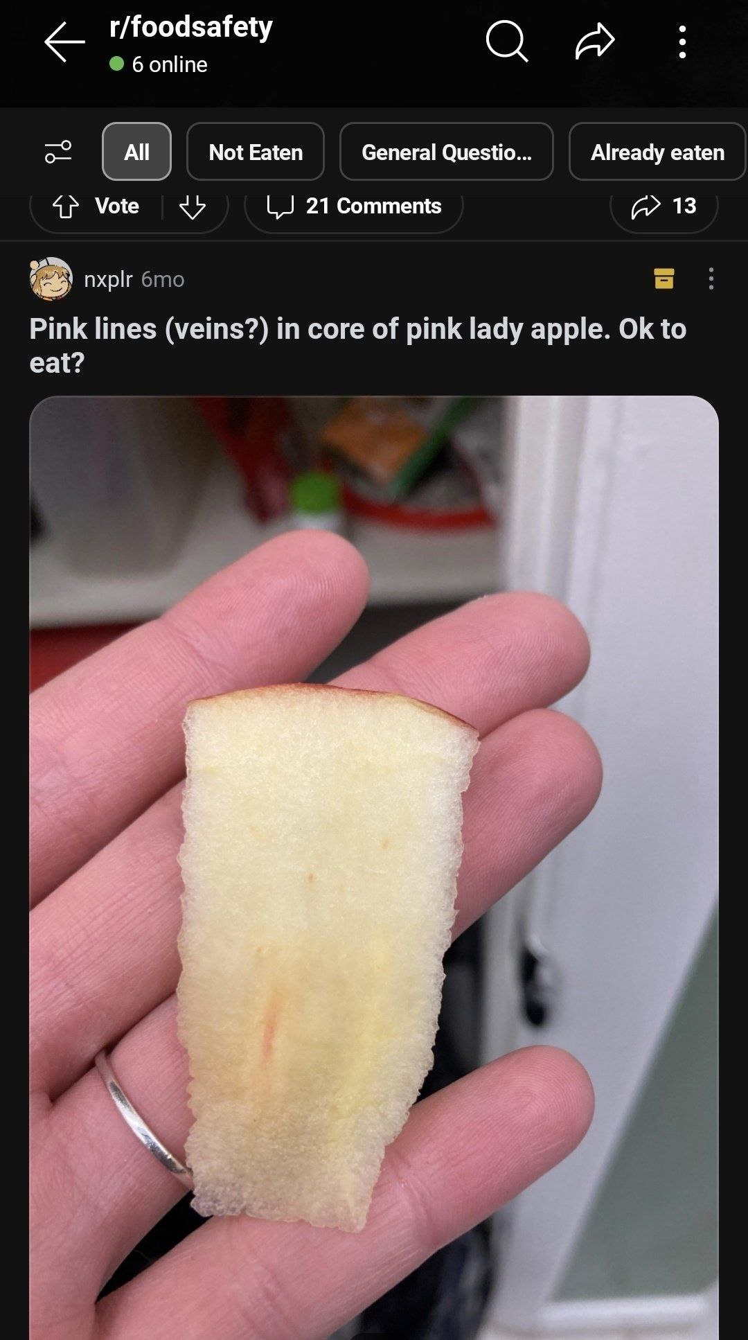 foodsafety 6 online All Not Eaten General Questio... Already eaten 4^ Vote 21 Comments В Pink lines (veins?) in core of pink lady apple. to eat?