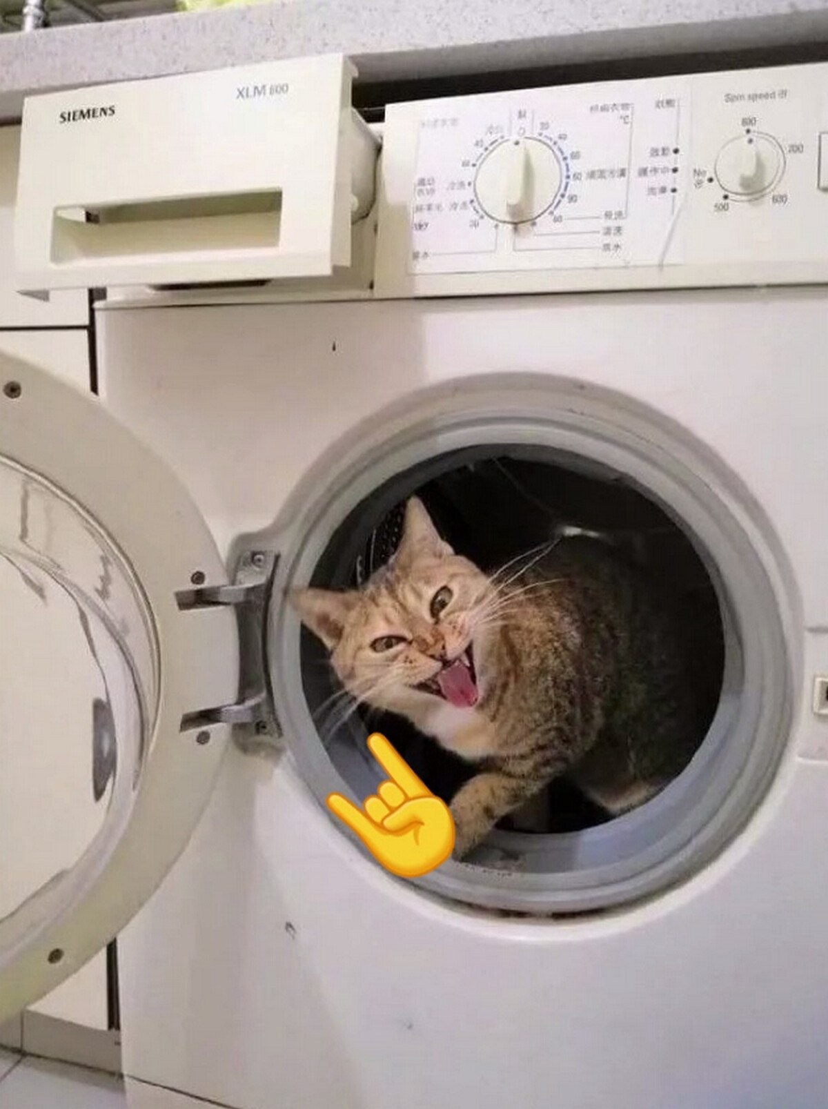 i 4 4 А 3 74 7 а ail