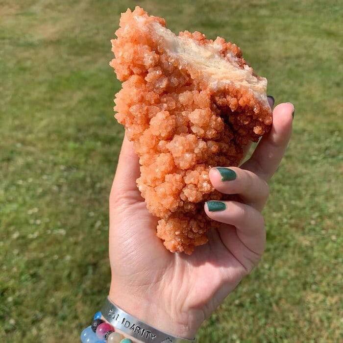 и