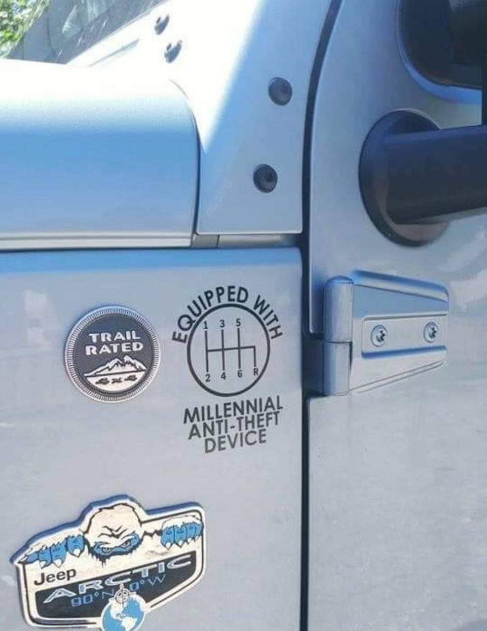 RATED NIA LLEN HEFT ЕМСЕ JeeP