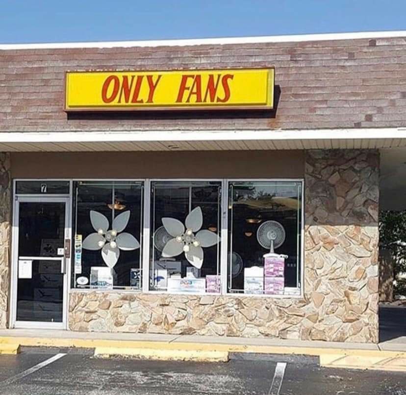 ONLY FANS 3 2 я A I а 8: у у 2) is 7 fered