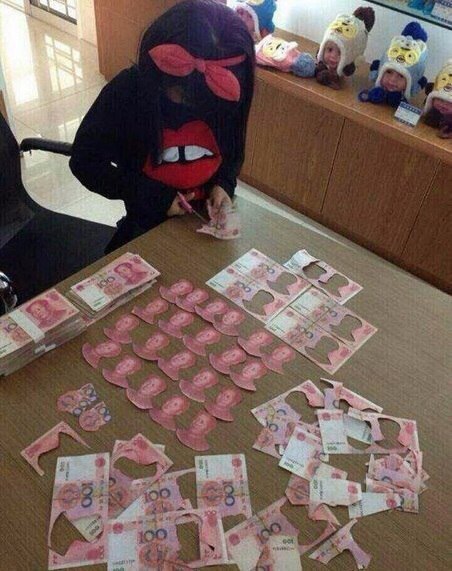 почему мне не платчт: