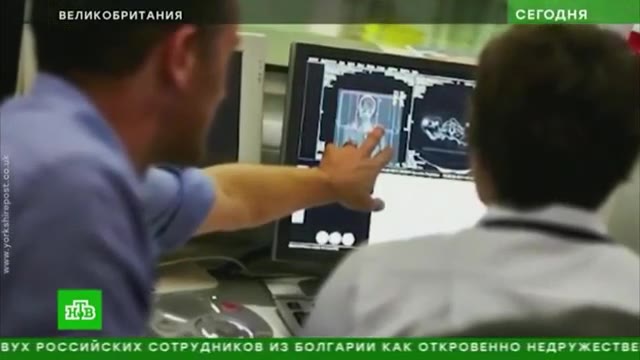 ›МУ УНИВЕРСИТЕТУ ИСПОЛНЯЕТСЯ 265 ЛЕТ “ЗА ВСЕМИ НОВОСТЯМИ СЛЕДИТЕ Н. ВЕЛИКОБРИТАНИЯ. СЕГОДНЯ — _ САЙТ! 2 т i BPO РАСЦЕНИЛИ ВЫДВОРЕНИЕ ДВУХ PO ВУХ РОССИЙСКИХ СОТРУДНИКОВ ИЗ БОЛГАРИИ КАК ОТКРОВЕННО НЕДРУ