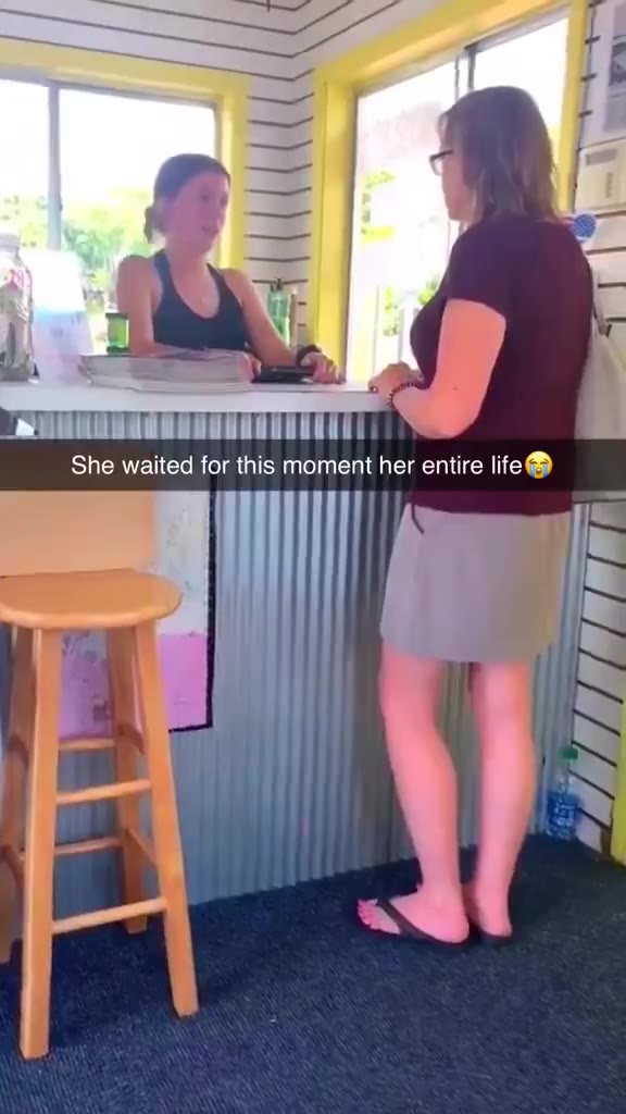 She waited for this moment her entire Ме ®