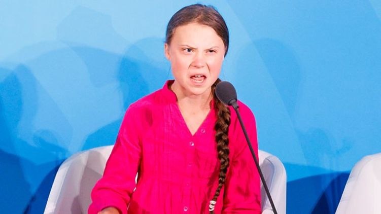 Хочу, бля, сказать этому ёбаному Трэмпу нахуй: ебоманый, ёбаный ты козёл, нахуй, толстожопый, блядь! Был бы ты человек нахуй. Твою дочку ебут нахуй где-нибудь,нахуй, блядь, она наверно учится хуй знае