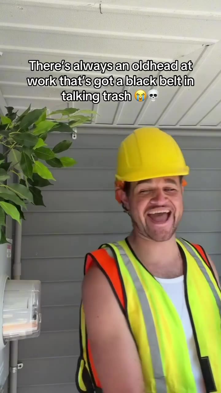 _ 7) Segtalking)trasies ee ae Mverktthats\govalblackibeltin и italking}trash} i? Ther а\лаузате!апеаеаь There's always an oldhead rat > work that'sigotla\blackibel Hin} worksthatis gotalblack’belt in