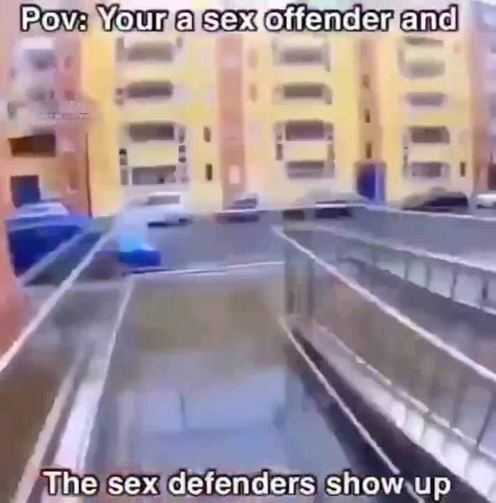 — Тре зехае'епаегзпомиир Thelen. defenders show up Ром: оц нае ФоНепчемапа! Тре зех1де!епаег$'$Помкир Ро\:УоццаеоНепаенапта ' Ро\у:\Уоцпа зе оНепаещапа