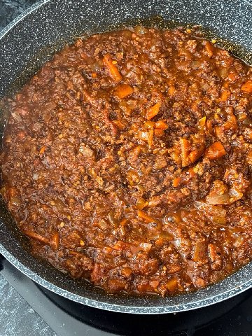 какой же пиздарез это будет через еще часа полтора томления 

два
четыре