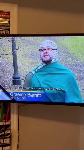 <® [WHICH DIDNT. WORK к = > sSAUSE THAT SPELL USES ALOT OF GLITTER Graeme Barrett <