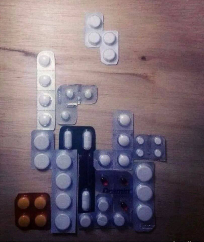 у 4 4