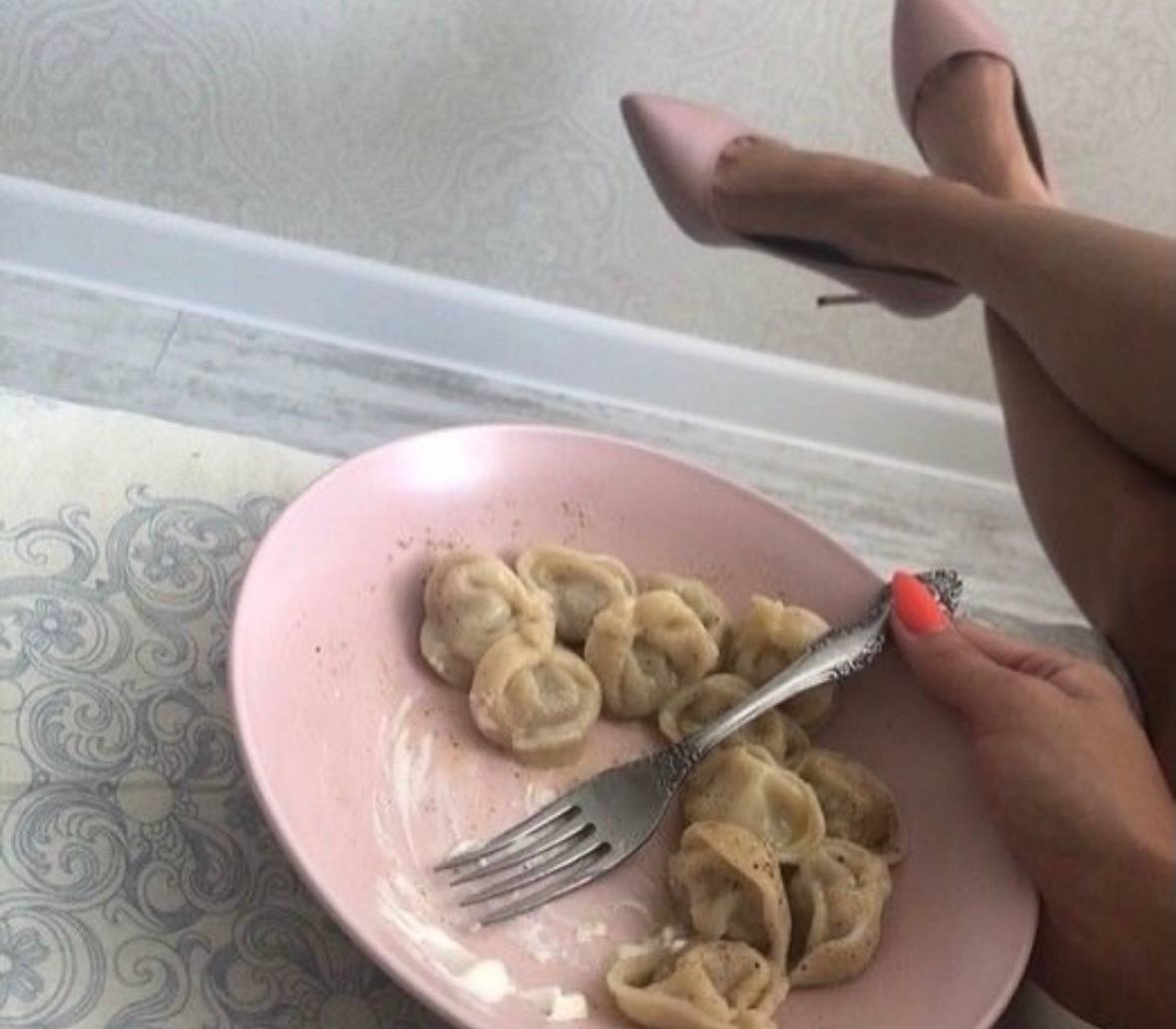 у A