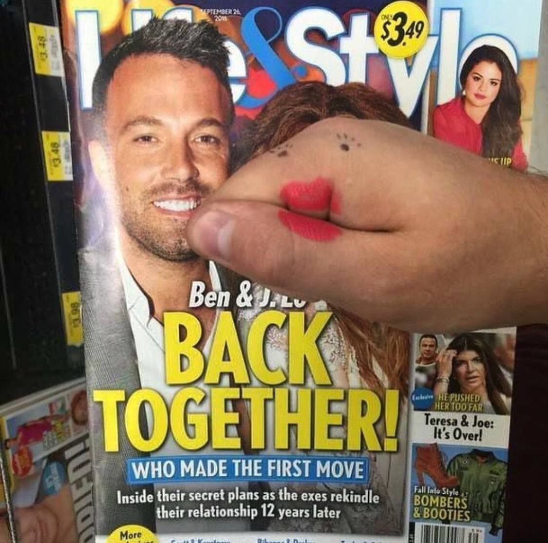 sty я Веп TO WHO MADE THE FIRST Inside their secret plans as the exes their relationship 12 years later