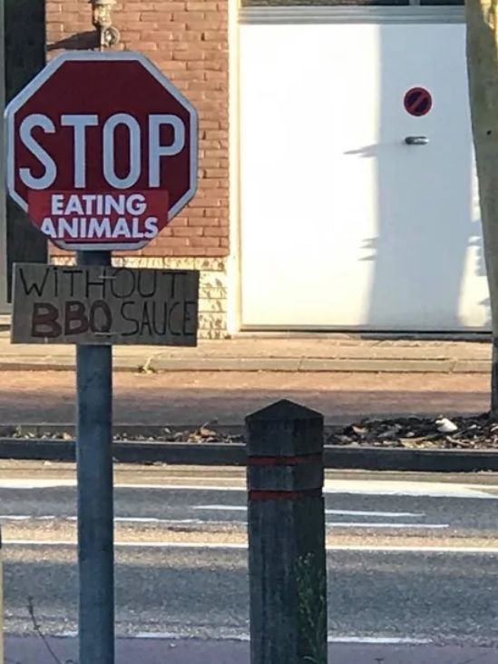 0 EATING ANIMALS