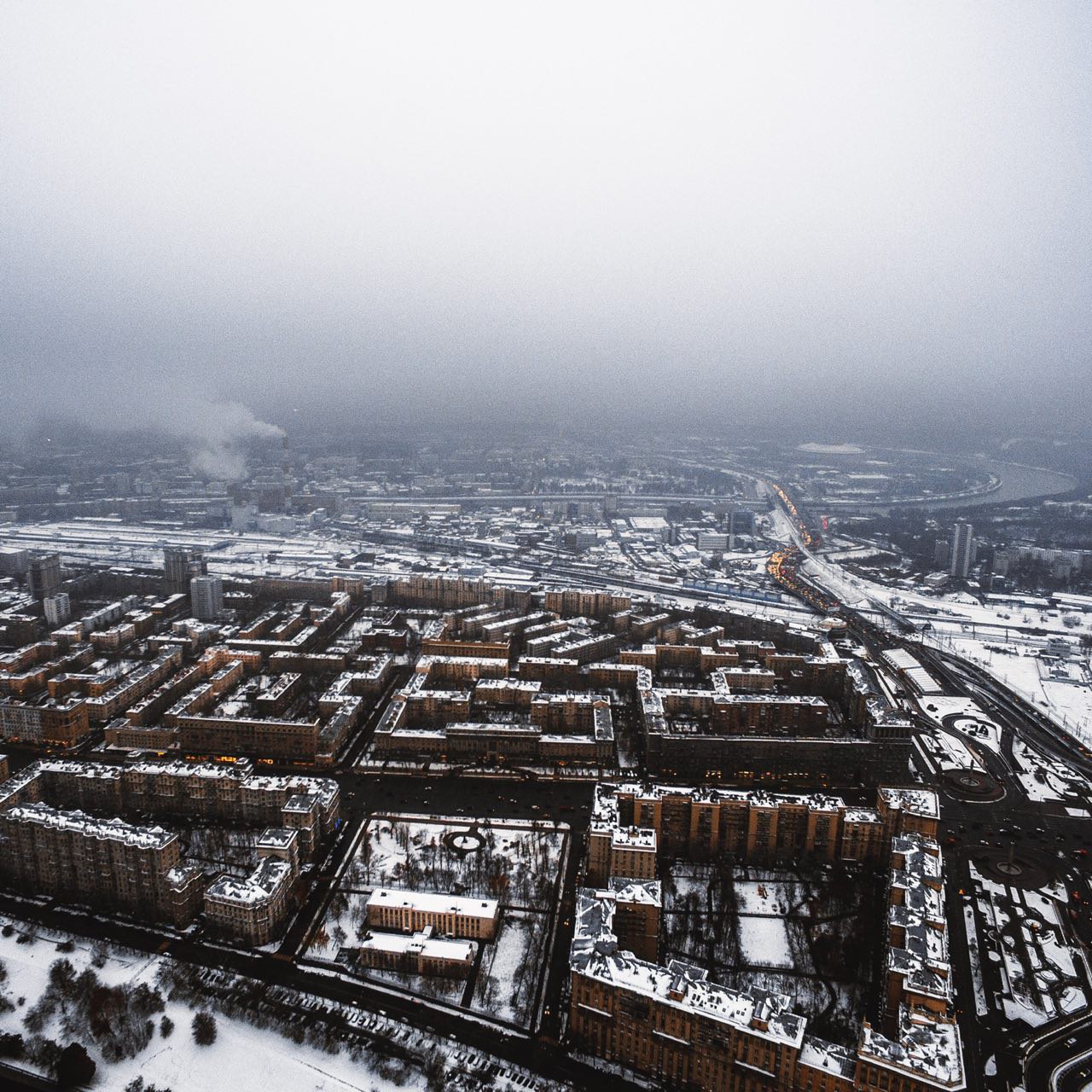 4 7. В Van 4