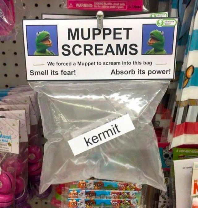 МУРРЕТ SCREAMS We forced a Muppet to scream into this bag Smell its fear! Absorb its power! a