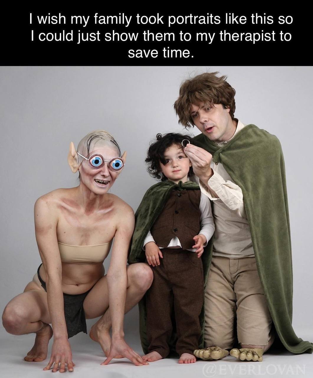 wish my family took portraits like this so could just show them to my therapist to save time.