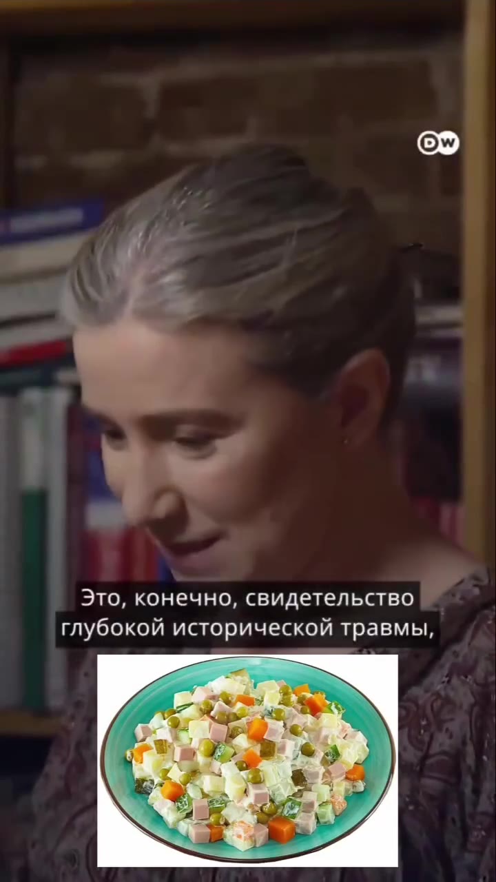 Это, конечно, свидетельство глубокой исторической травмы, | _ бездомности и нищеты, : _ _ Которую принес 1:
