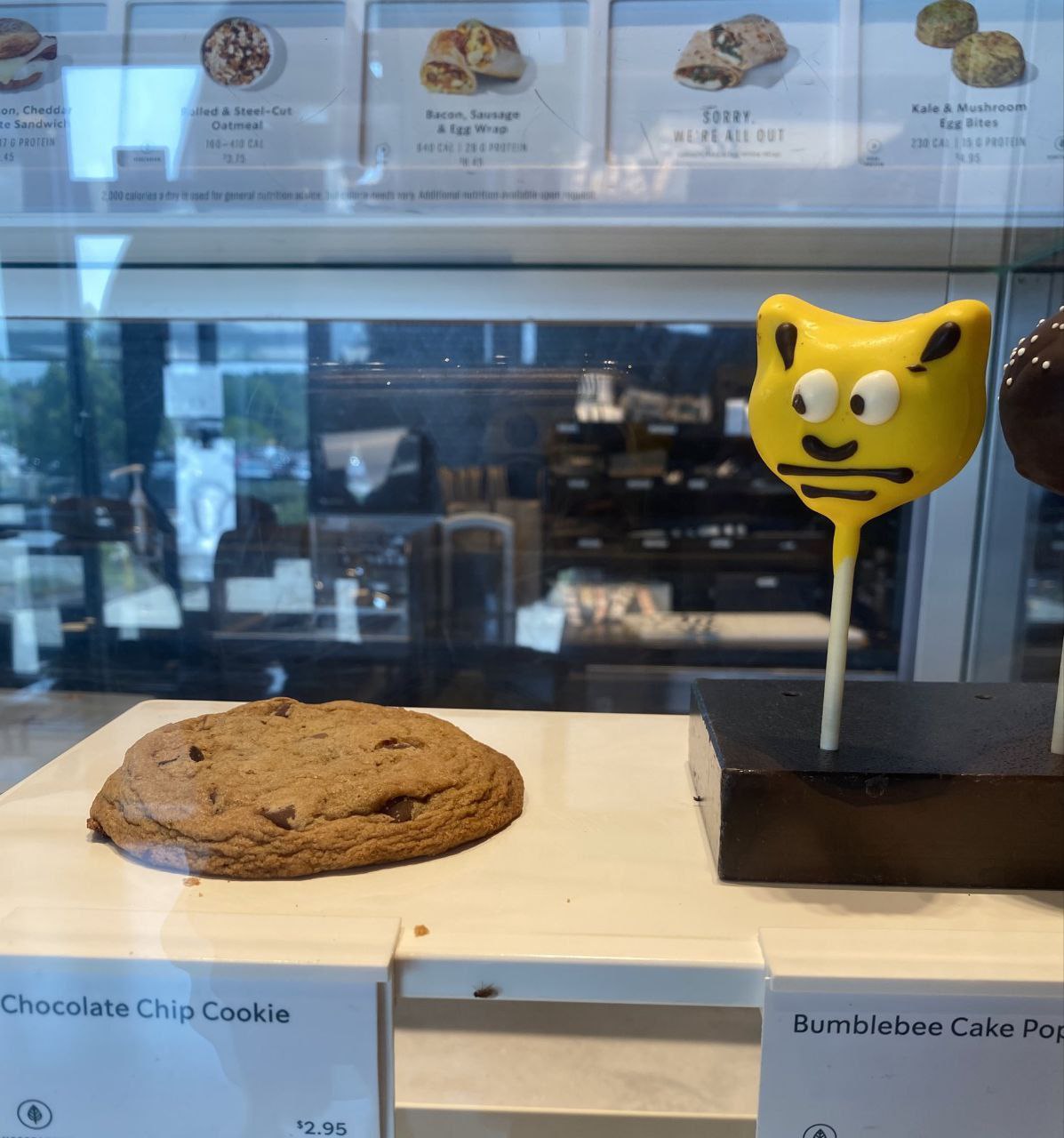 Vid и’ Chocolate Chip Cookie Bumblebee 32.95
