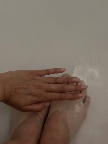 я загорел руками и ебалом

нога для сравнения нога бесплатно
