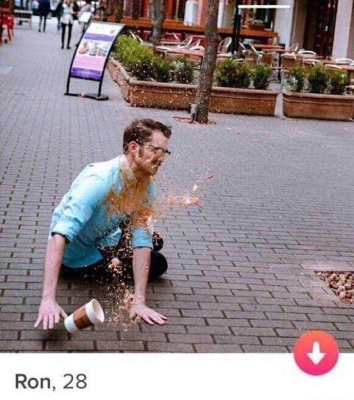 a Ron, 28