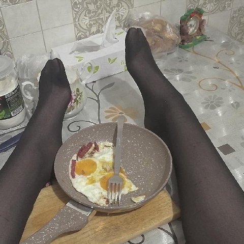Админ чилит