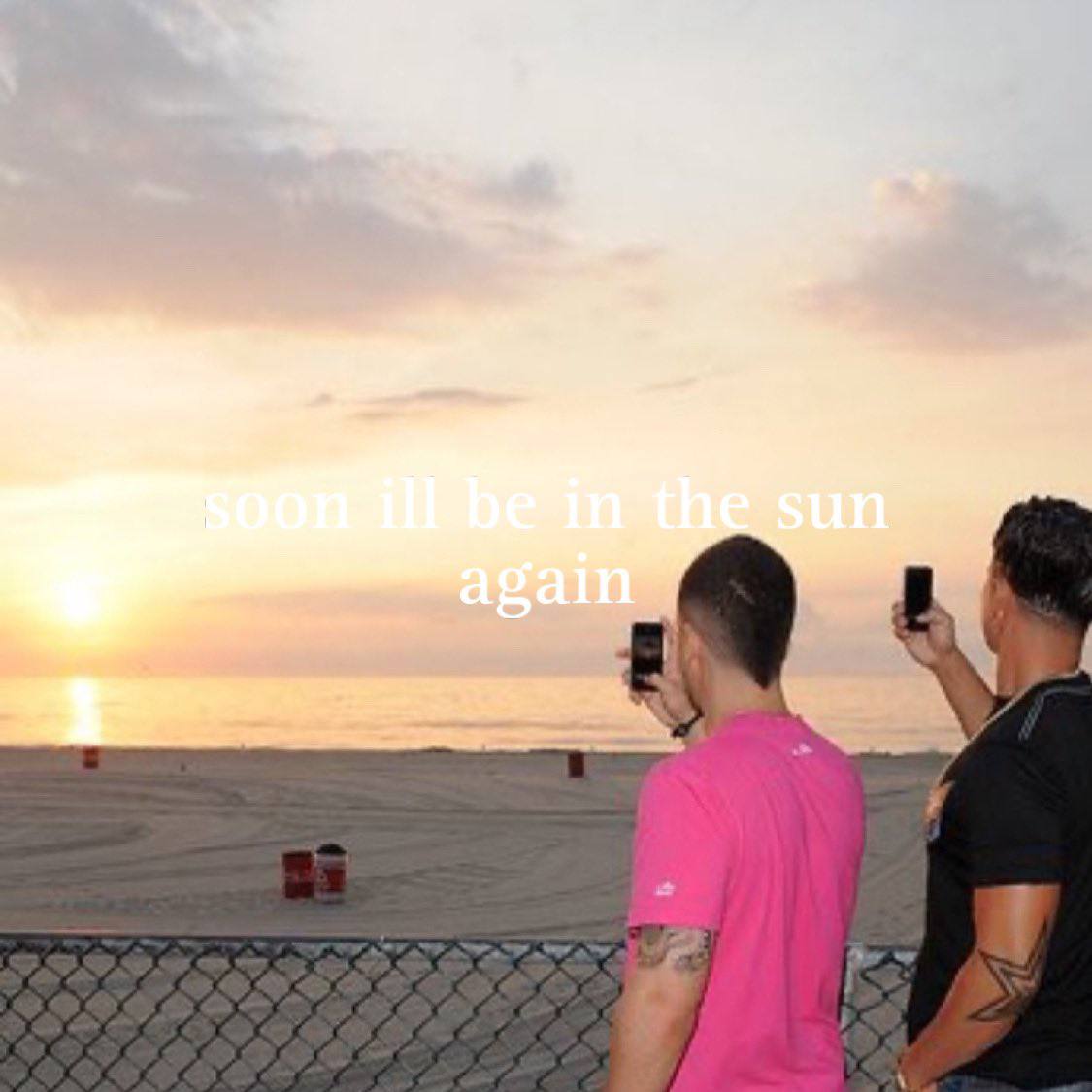 😭
