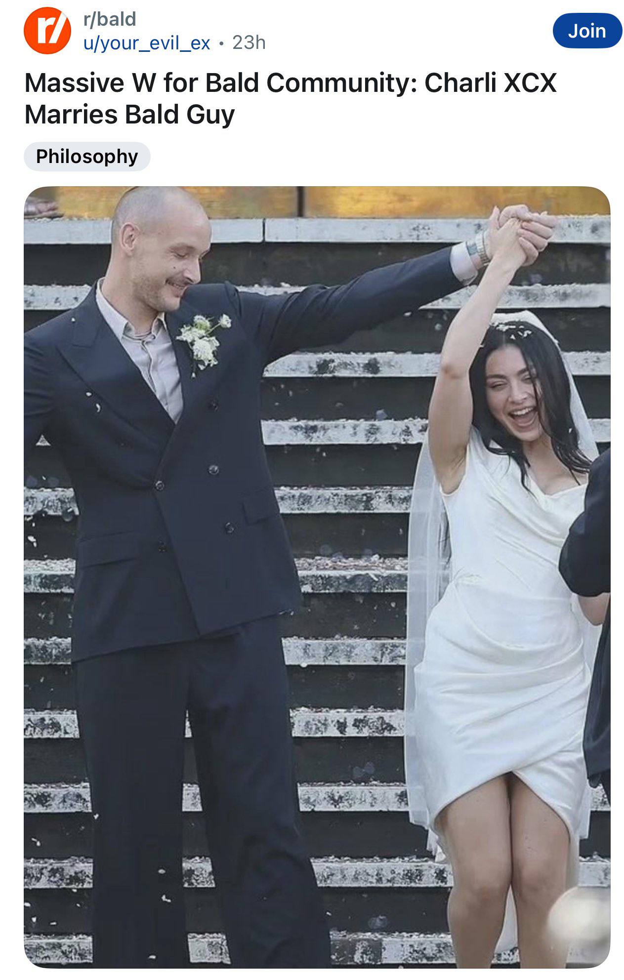 r/bald u/your_evil_ex Massive for Bald Community: Charli XCX Marries Bald Guy Philosophy я