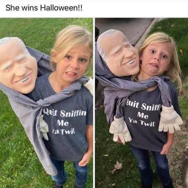 She wins Halloween!! it Sniitin i 4 4