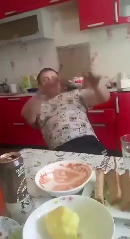 Я представляю как это делает Дмитрий Брекоткин и мне ещё смешнее