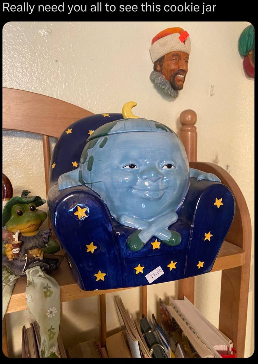 Really need you all to see this cookie jar 4 \А
