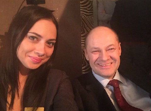 встреча с его родителями прошла отлично 🌚 (мечтаю о том чтобы его папа стал моим папиком)