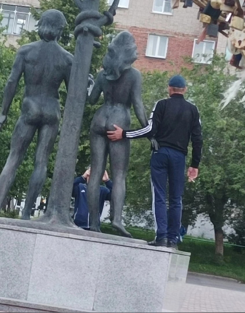 2 у A к 4 be. 9 у у ware 4 43 Я 4 С 2 A.