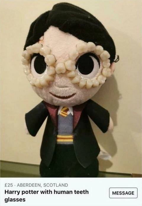 £25 ABERDEEN, SCOTLAND Harry potter with human teeth MESSAGE glasses