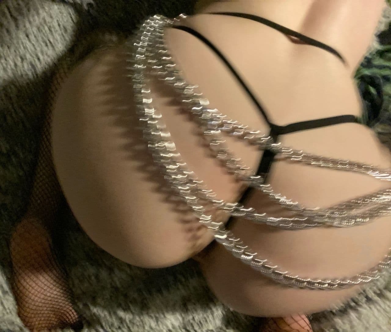 у